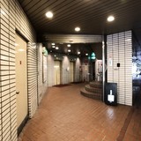 銀座金田中ビル ロビー