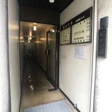 宝永ビル エントランス