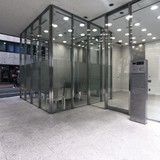 NEWS京橋 エントランス