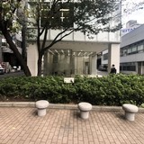 NEWS京橋 前面道路