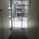 幸和ビル エントランス