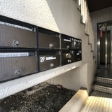 第2長山ビル エントランス