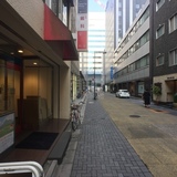 三神ALビル 前面道路