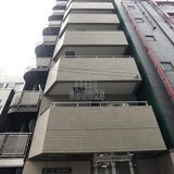 ナックスビル ８階