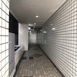 岡島ビル エントランス