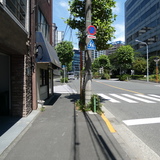 MJビル 前面道路