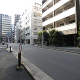山崎ビル 前面道路