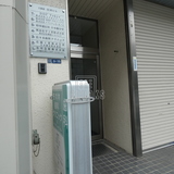 日銀前田所ビル エントランス