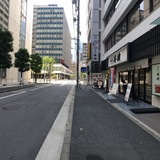 銀座ワカホビル 前面道路