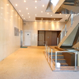 丸促築地ビル ロビー