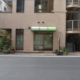 戸田ビル 外観1F