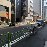 スズキビル 前面道路