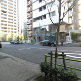 ビコービル 前面道路