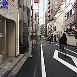 岩間ビル 前面道路