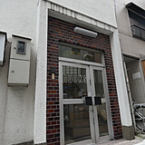 島崎ビル エントランス