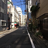 石渡ビル 前面道路