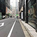 三原ビルディング 前面道路