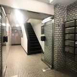 宝国ビル ロビー