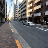 秀和第二築地レジデンス 前面道路
