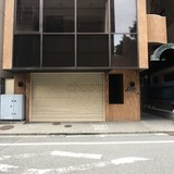 岸浪ビル 外観1F
