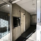 登喜和ビル エントランス